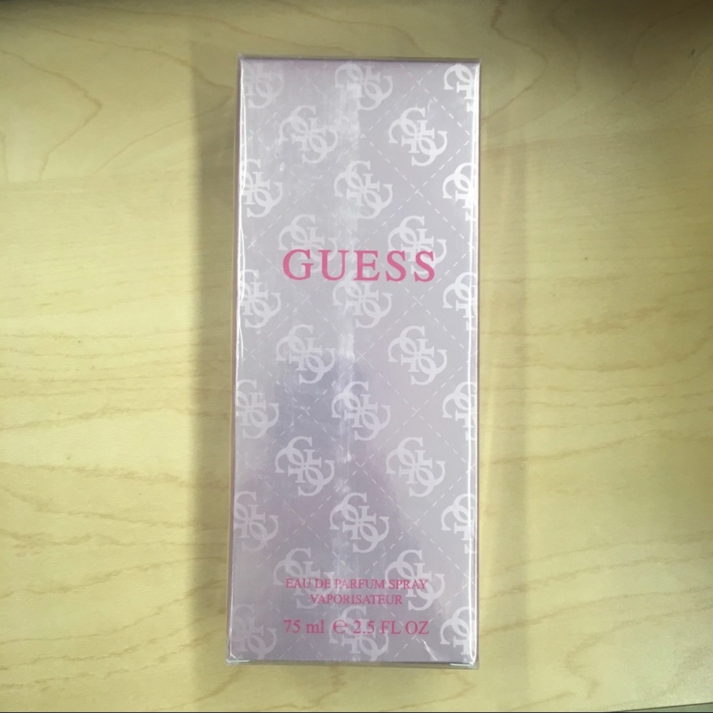 ♦️sold♦️Guess for women